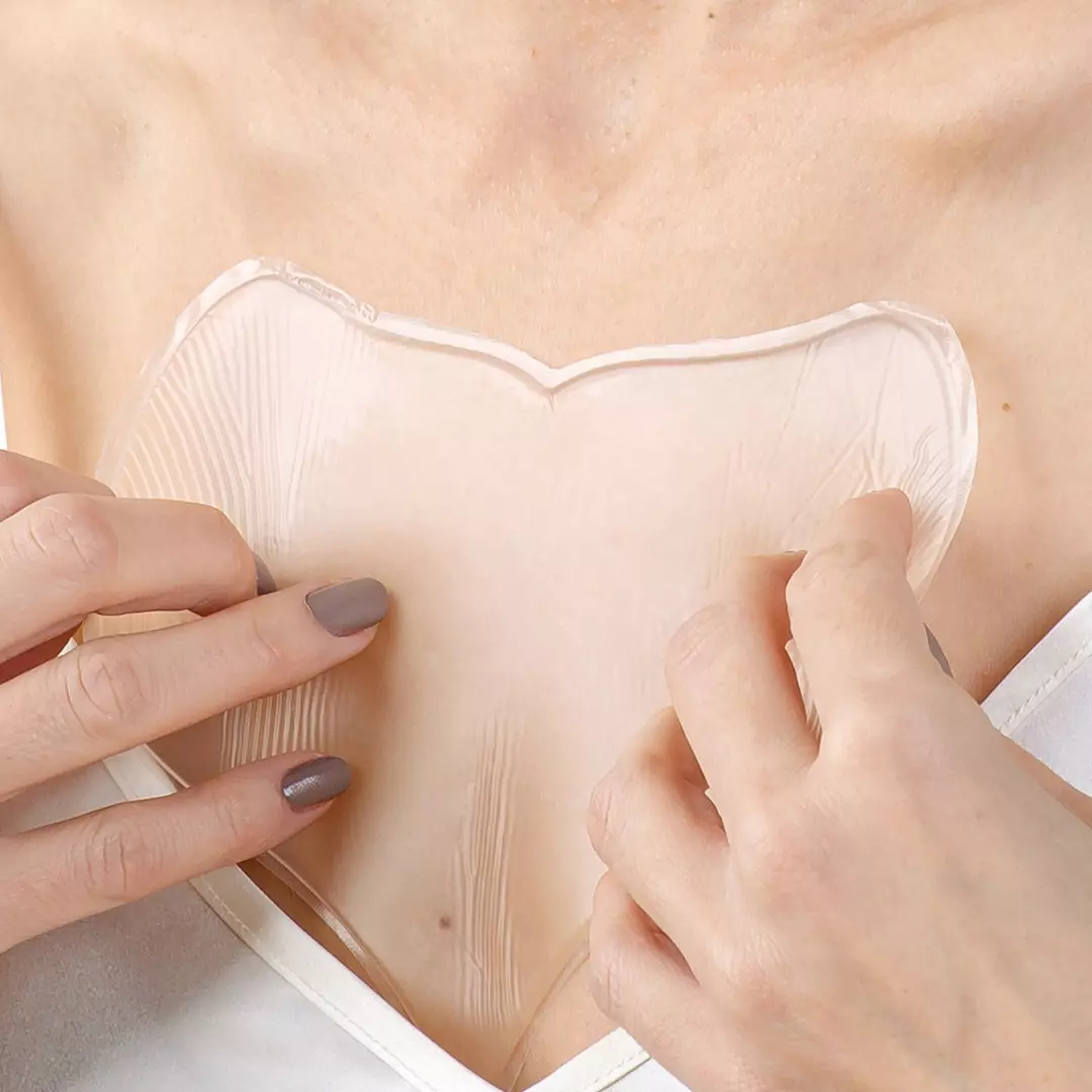 Blumbody-Chest-Smoothing-Pads